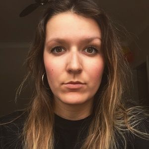 Meet your Posher, Élisabeth